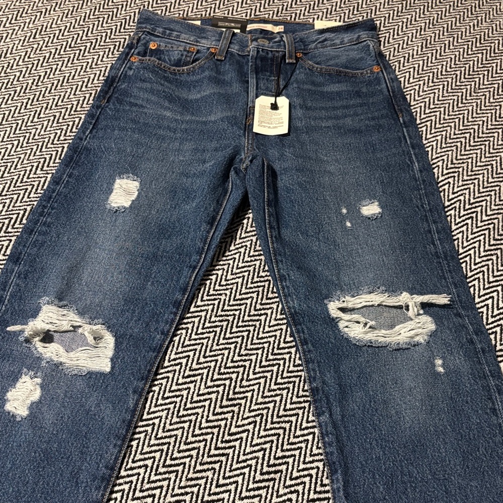 Levi’s Wedgie Straight high Rise Jeans | Sz 24 - Picture 6 of 7